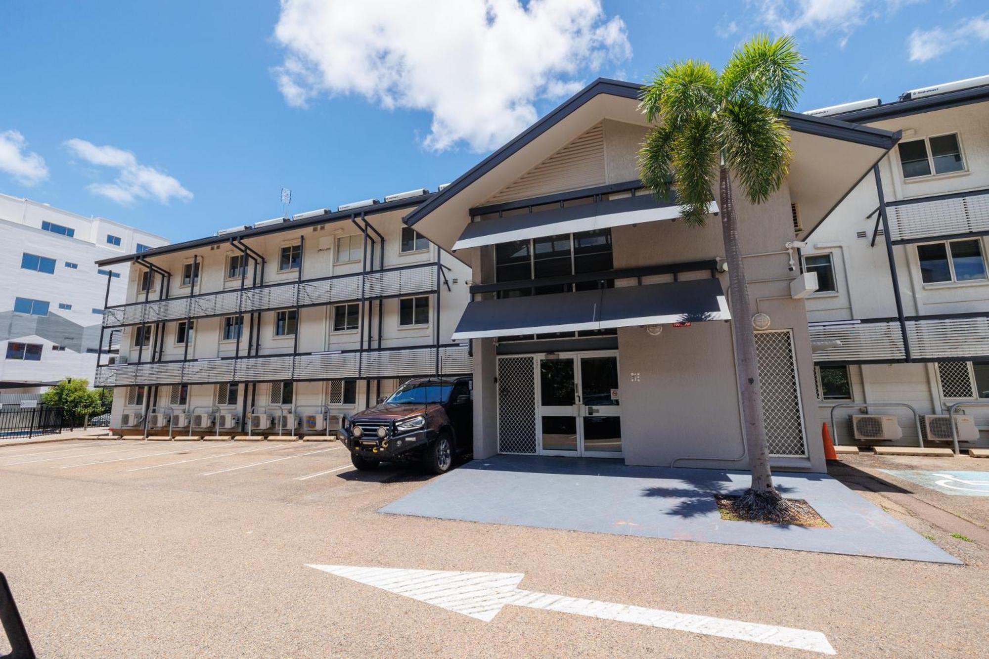 Dch On Mitchell Hotel Darwin Eksteriør billede